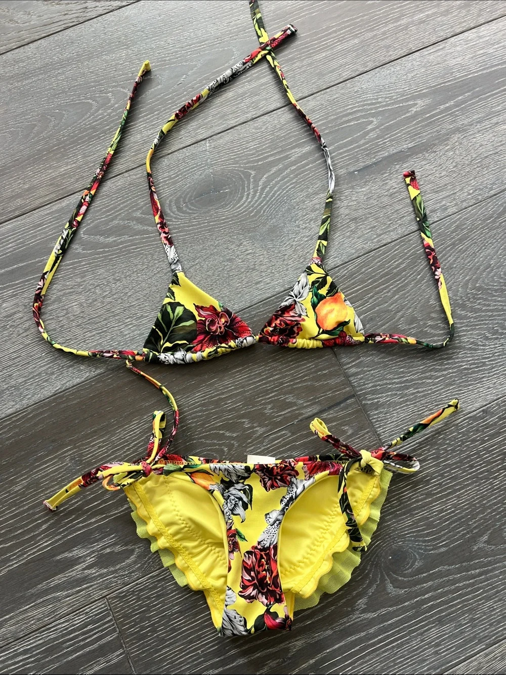 Agua Bendita bikini